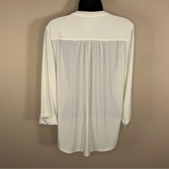 MEDIUM WONDERLY IVORY WHITE BLOUSE STRETCH NEUTRAL 3/4 SLEEVE - Picture 5 of 12